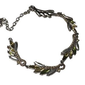 Leaf Rhinestone Bracelet Green & Gray Silver Tone (broken)